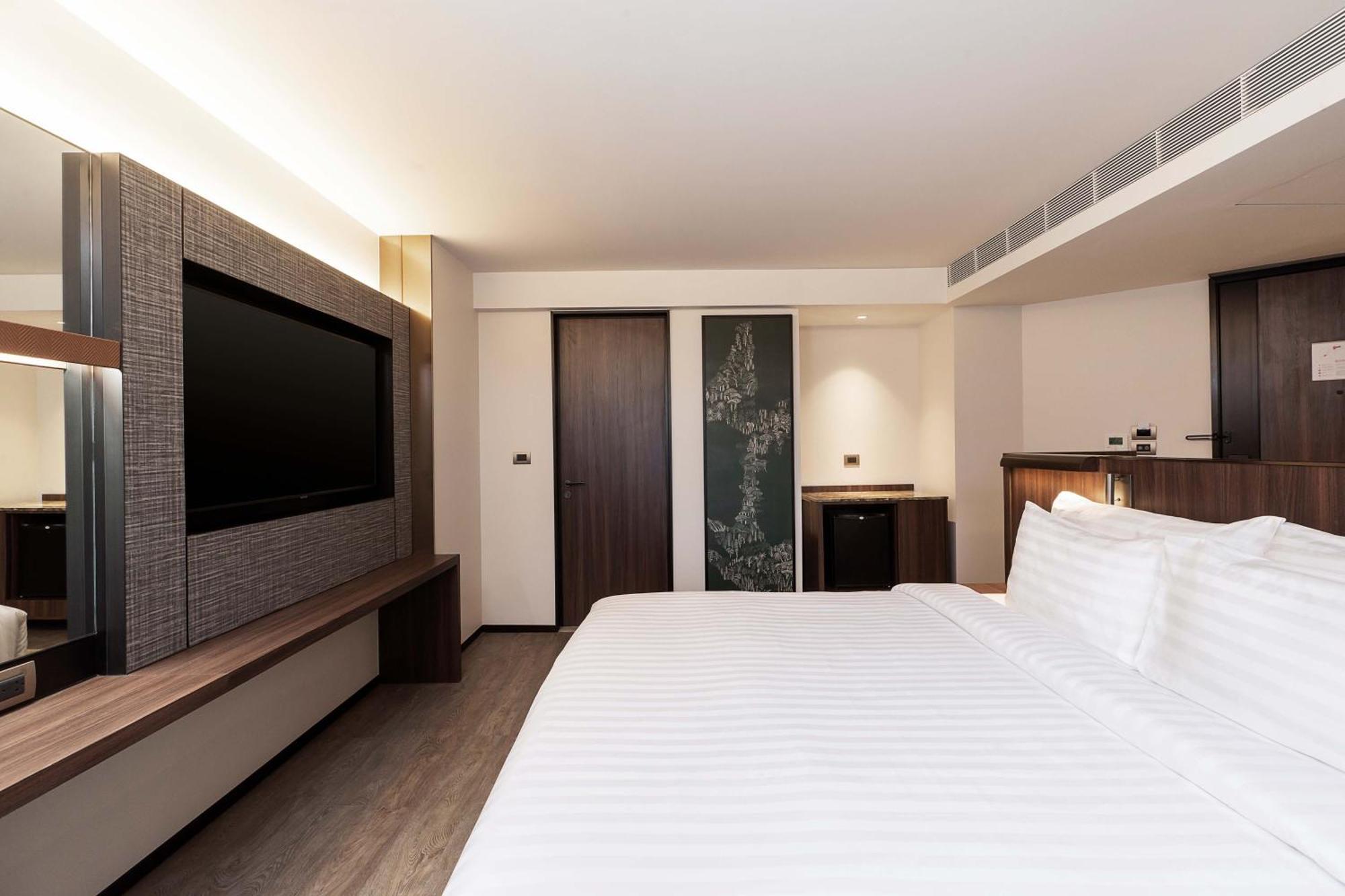 Gardina Asoke Hotel & Residence Banguecoque Exterior foto