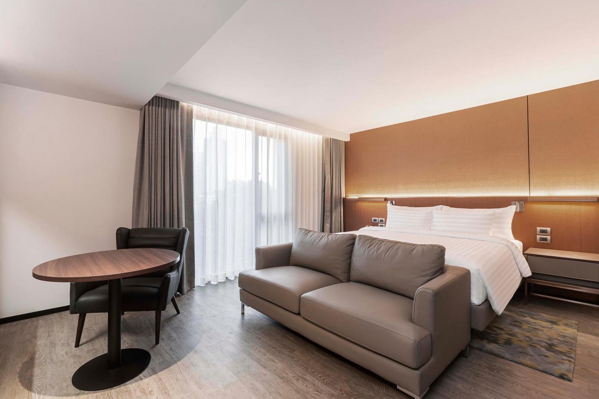 Gardina Asoke Hotel & Residence Banguecoque Exterior foto